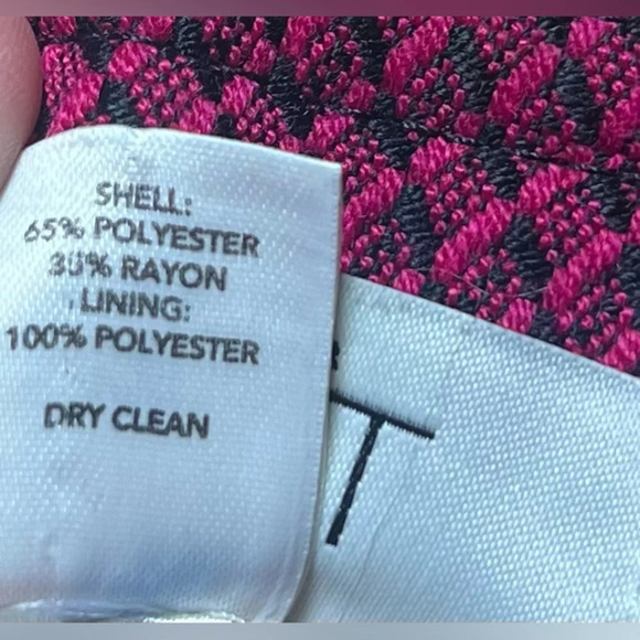 Ann Taylor Loft Women's Petite Mini Skirt, Textured, Red and Black, Size 6P - Picture 11 of 11